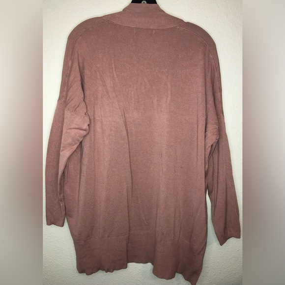 Women’s Cardigan - Picture 3 of 3